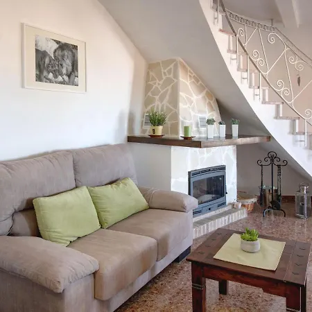 Holiday home Leon By Interhome
